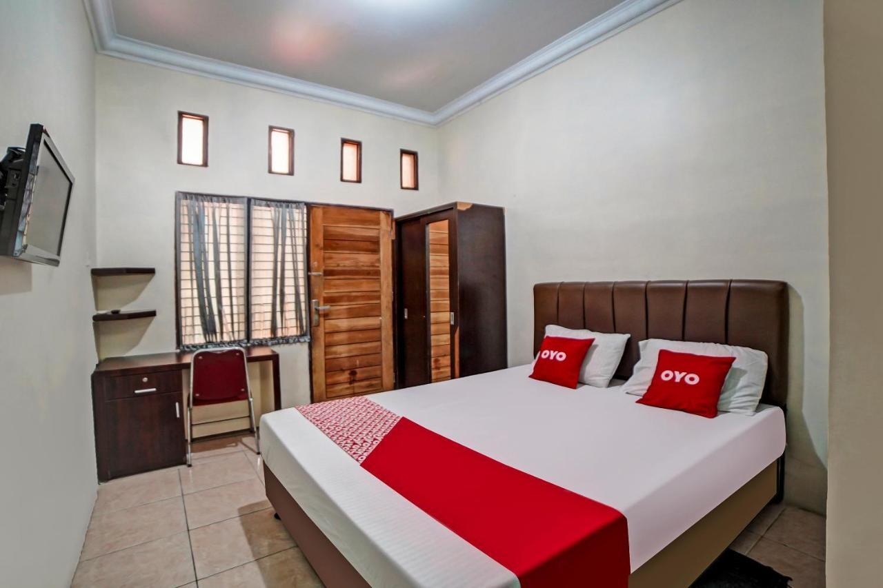 Hotel Oyo 90751 Graha Sei Batugingging Medan Exterior foto